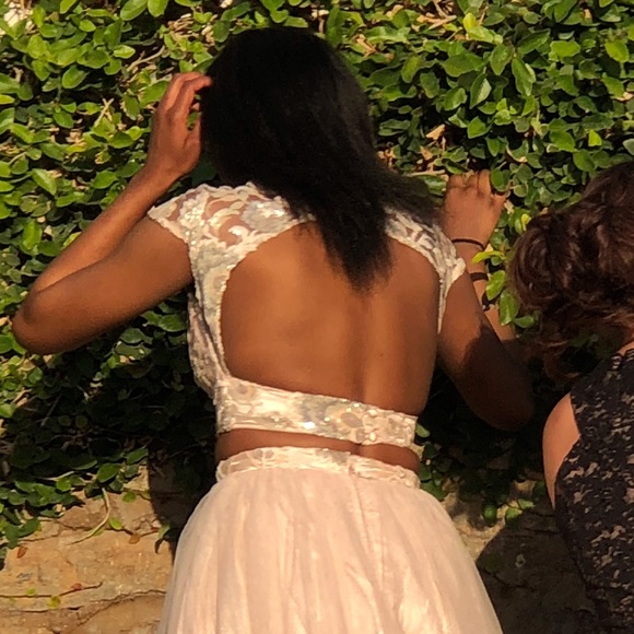 Prom Dress - Picture 2 of 5